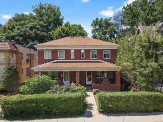 216 Castle Shannon Blvd, Mt. Lebanon, PA 15228