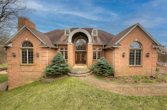 7688 Ellens Way St, Ann Arbor, MI 48105