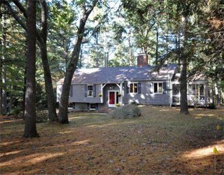 560 Heald Rd, Carlisle, MA 01741