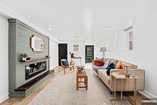 201 Zabriskie St Unit 1, Jersey City, NJ 07307