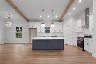 6521 Schwab Dr, Pensacola, FL 32504
