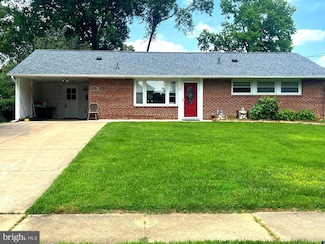5213 Montgomery St, Springfield, VA 22151