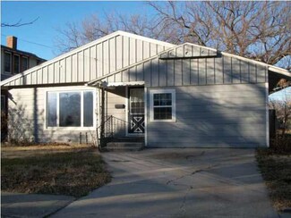211 S Birch St, Hillsboro, KS 67063