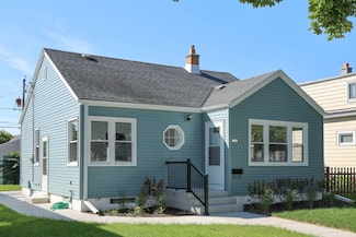 2433 S 74th St, Milwaukee, WI 53219