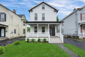 84 Grove St, Somerville, NJ 08876