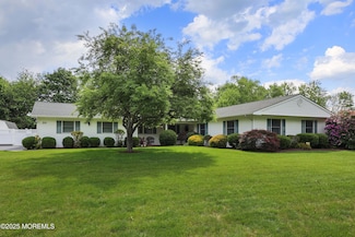 20 Wrangle Ln, Freehold, NJ 07728