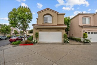 27903 Crown Court Cir Unit 92, Valencia, CA 91354