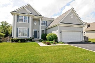 1520 S Lancaster Ln, Libertyville, IL 60048