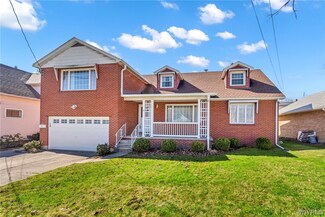 26 Sanilac St, Depew, NY 14043