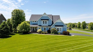 2962 Jonquil Trail N, Lake Elmo, MN 55042