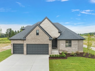 57011 Veridian Blvd, Washington, MI 48094