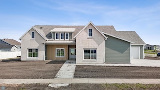 4295 Bristlecone Loop S, Fargo, ND 58104