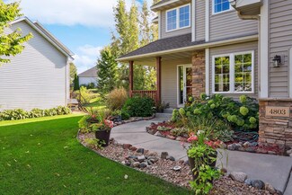 4803 Red Pine Ct, Saint Paul, MN 55123
