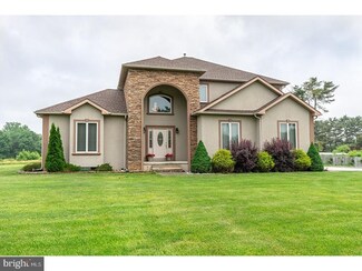 207 Morton Ave, Millville, NJ 08332