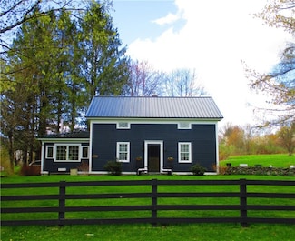687 County Highway 14, Mount Vision, NY 13810