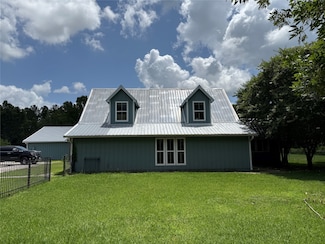 17188 Highway 321, Dayton, TX 77535