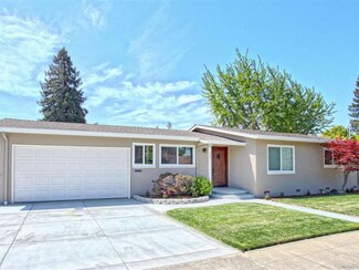 107 Haight St, Menlo Park, CA 94025