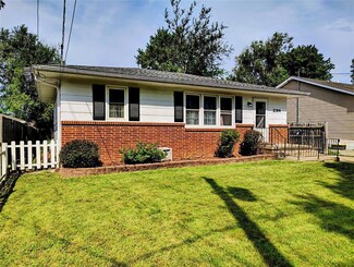 2104 E 41st St, Des Moines, IA 50317