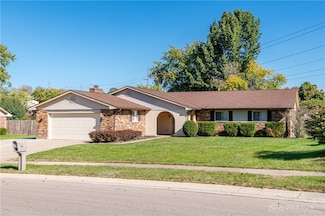 716 Gamewell Dr, Miamisburg, OH 45342