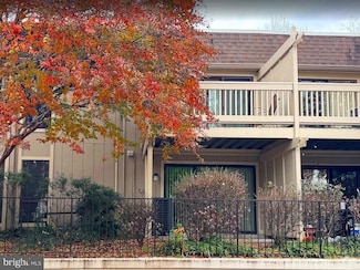 5778 Rexford Ct Unit 5778B, Springfield, VA 22152