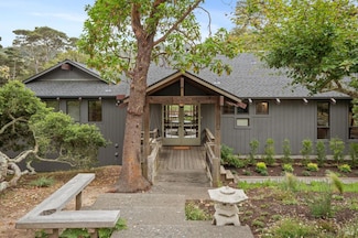 10 Miwok Way, Inverness, CA 94937