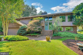 14485 Jasmine Ct, Swan Point, MD 20645