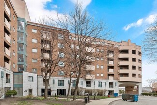 165 Cottage St Unit 412, Chelsea, MA 02150