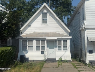 1125 Cutler St, Schenectady, NY 12303