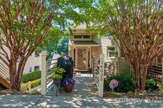 14035 Queens Harbor Rd, Charlotte, NC 28278