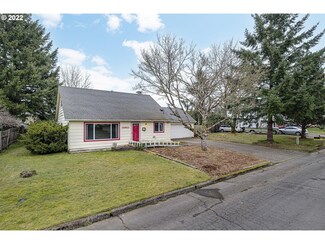 18910 Allegheny Dr, Oregon City, OR 97045
