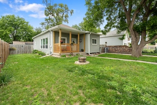 210 13th Ave, Council Bluffs, IA 51503