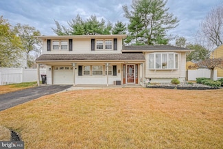 330 Fairmount Ave, Blackwood, NJ 08012