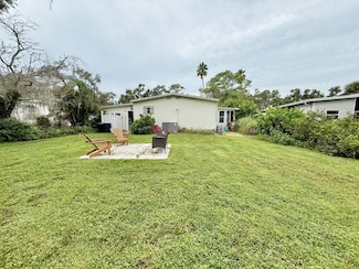 3340 Bay Oaks Dr, Sarasota, FL 34234