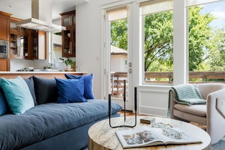 1227 Newning Ave Unit 3, Austin, TX 78704