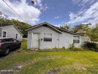 932 Huron St, Jacksonville, FL 32254