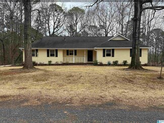 17 Timber Dr, Alexander City, AL 35010