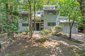 4458 Old Fox Trail, Midlothian, VA 23112