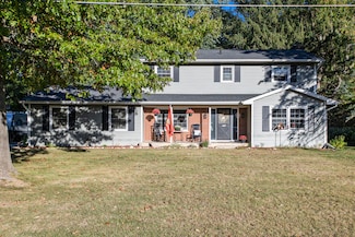 238 Watkins Ln, Battle Creek, MI 49015