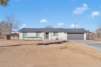 12684 Snapping Turtle Rd, Apple Valley, CA 92308
