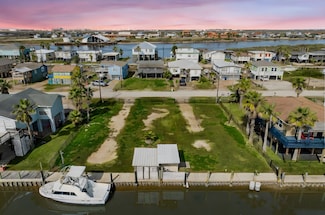 402 Shark, Surfside Beach, TX 77541