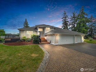 16929 52nd Ave W, Lynnwood, WA 98037