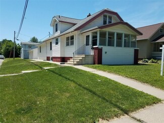 2220 D St SW, Cedar Rapids, IA 52404
