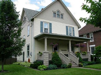35 Clifton St, Manchester, NY 14504