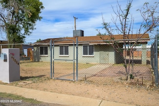 700 W Milton St, Tucson, AZ 85706