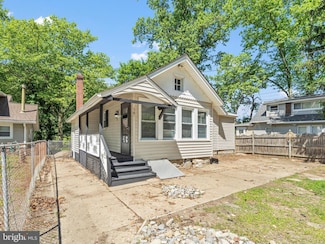 165 Lakefront St, Blackwood, NJ 08012
