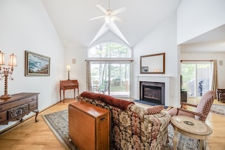 13 Laurel Hill Ct, Bourne, MA 02532