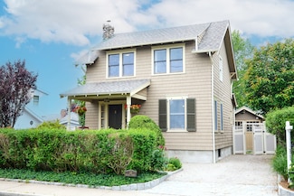11 Elliott St, Norwalk, CT 06855