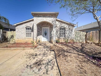 12909 Blackfoot Dr, Laredo, TX 78045