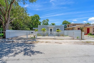 870 NW 100th St, Miami, FL 33150