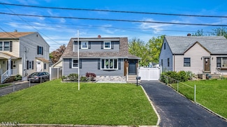 29 Coldevin Rd, Clark, NJ 07066